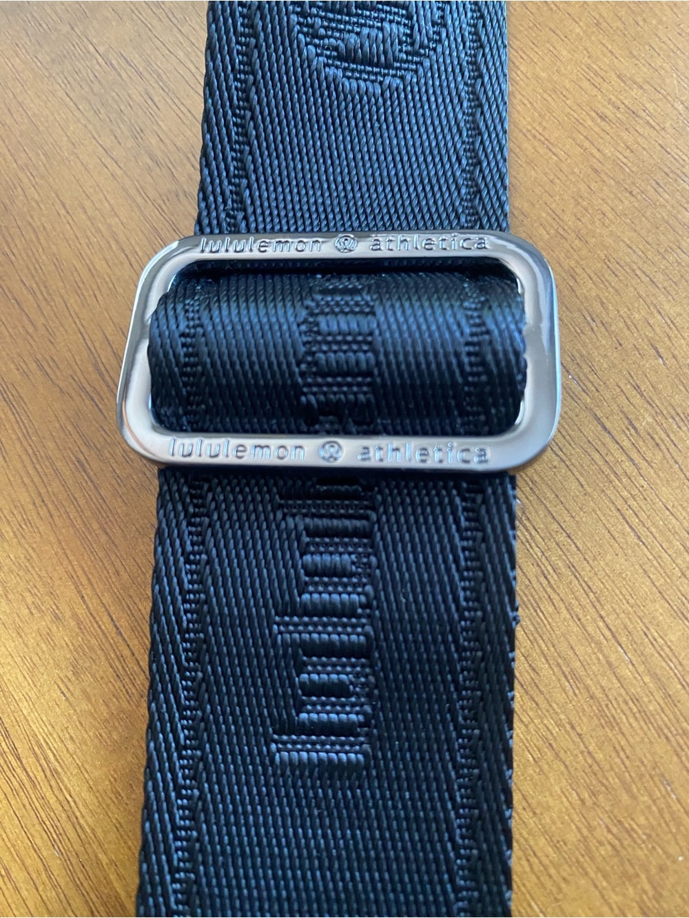 Lululemon Athletica Black Adjustable Strap with Gunmetal Clips - Picture 3 of 4